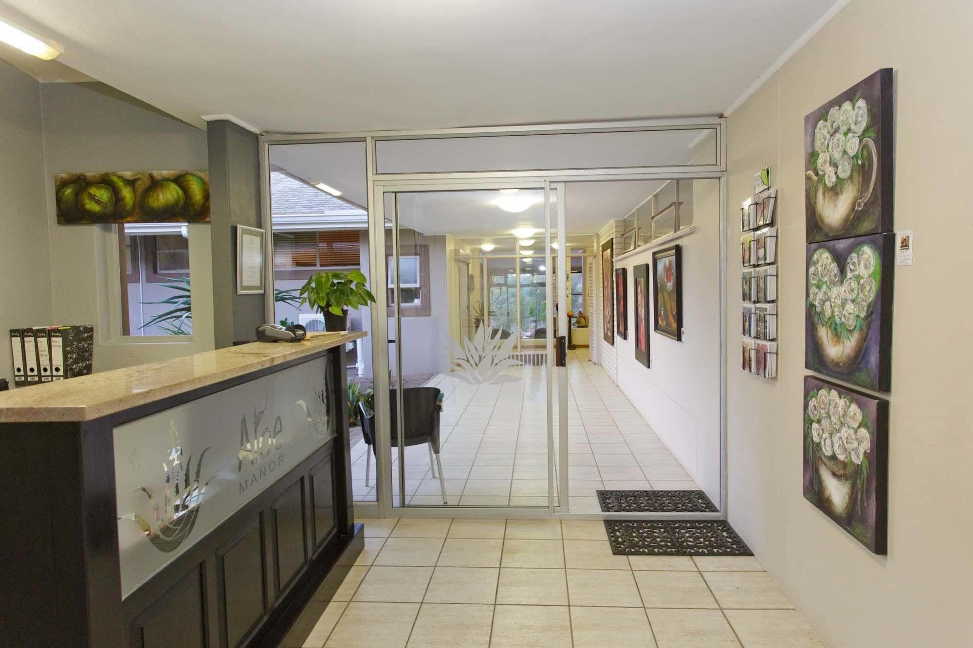 Hotel Aloe Manor à Oudtshoorn Extérieur photo