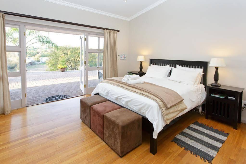Hotel Aloe Manor à Oudtshoorn Extérieur photo